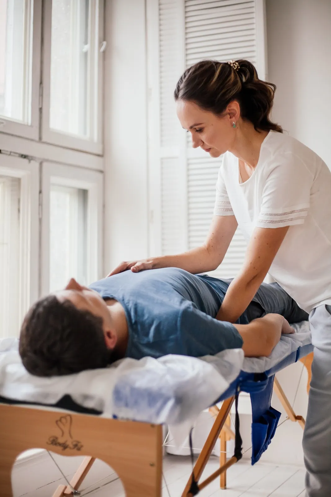 Osteopatia dla dorosłych — leczenie bólu pleców