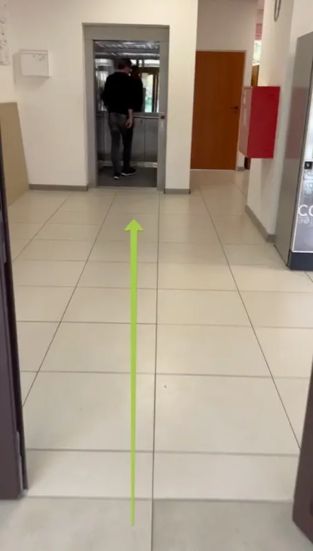 Building elevator — direction to the clinic